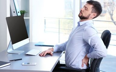 Symptoms of lumbar spine osteochondrosis